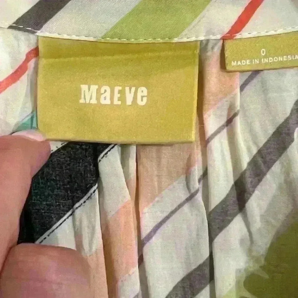 Women’s ANTHROPOLOGIE Maeve “Tesni" swing top- Size 0 - Picture 4 of 7